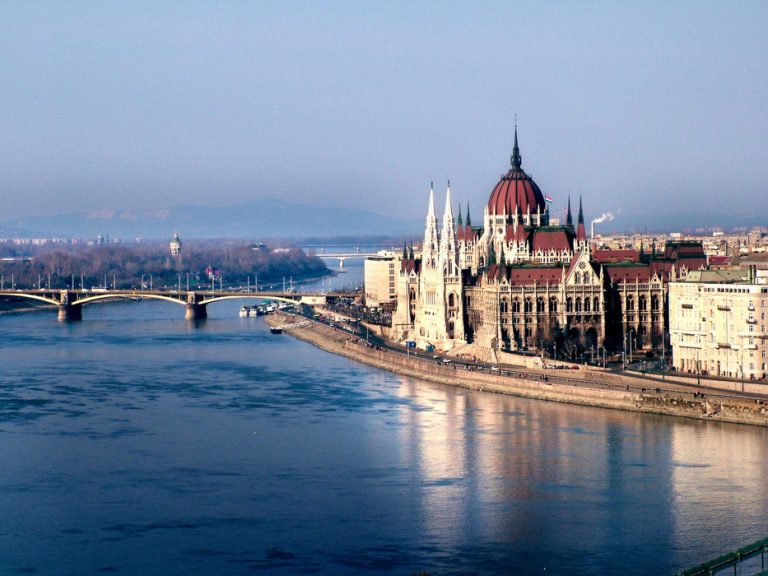 MAĐARSKA nastoji brzo pregraditi Dunav